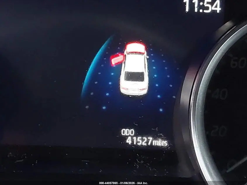 2022 TOYOTA CAMRY LE AWD