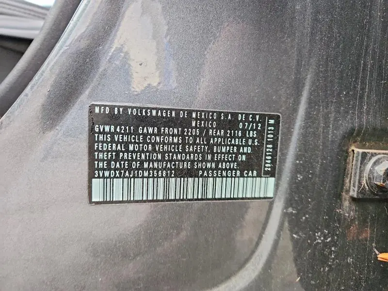 2013 VOLKSWAGEN JETTA SE  