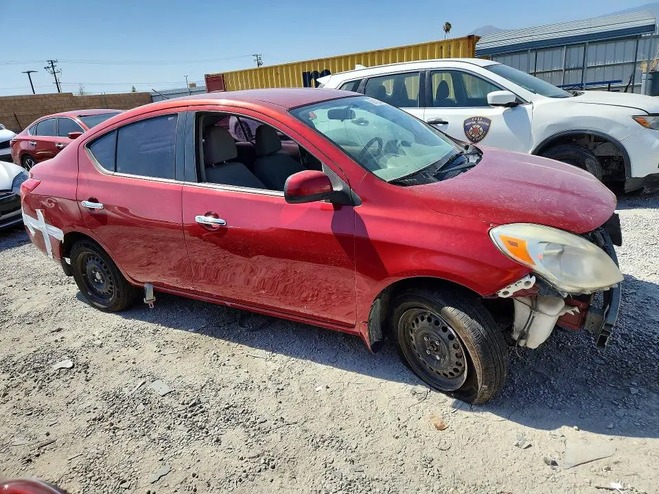 2012 NISSAN VERSA 1.6 S  