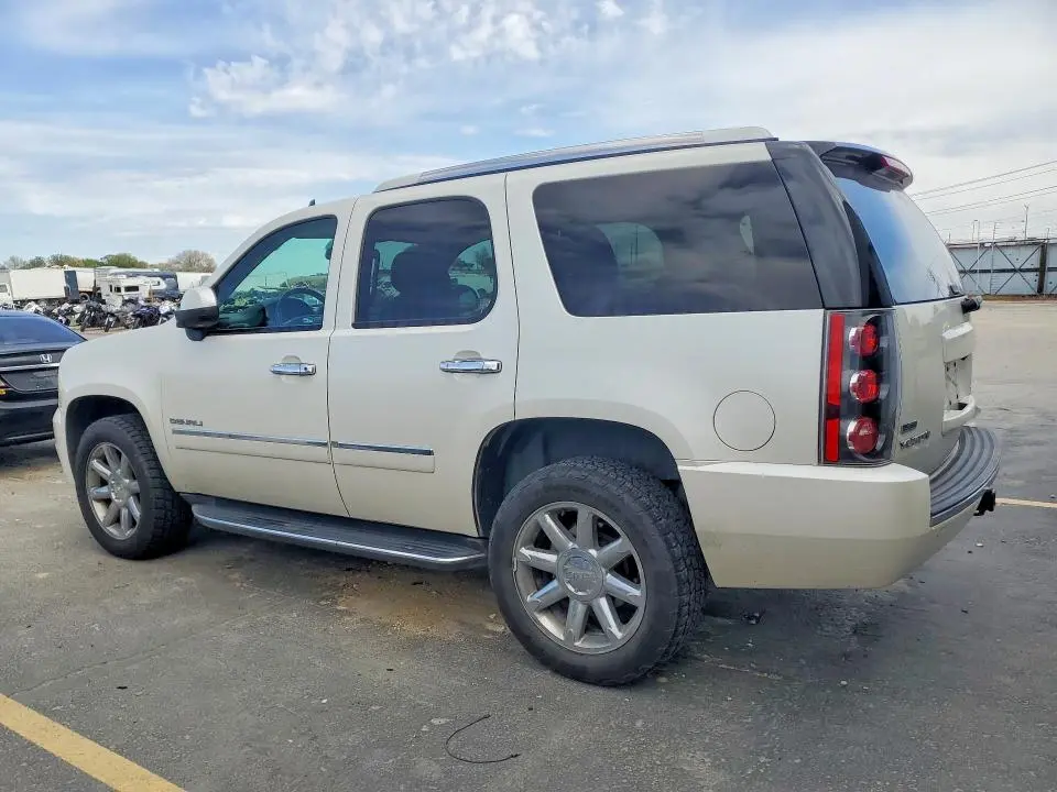 2011 GMC YUKON DENALI  
