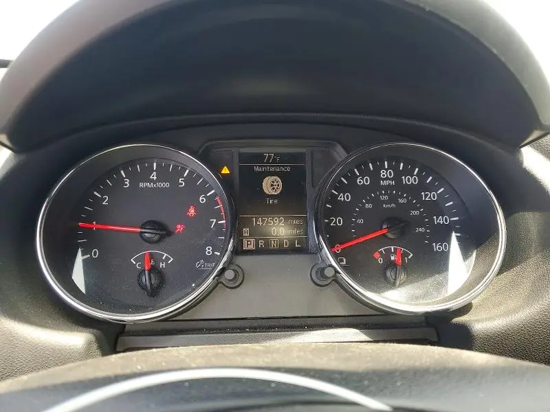 2012 NISSAN ROGUE S  
