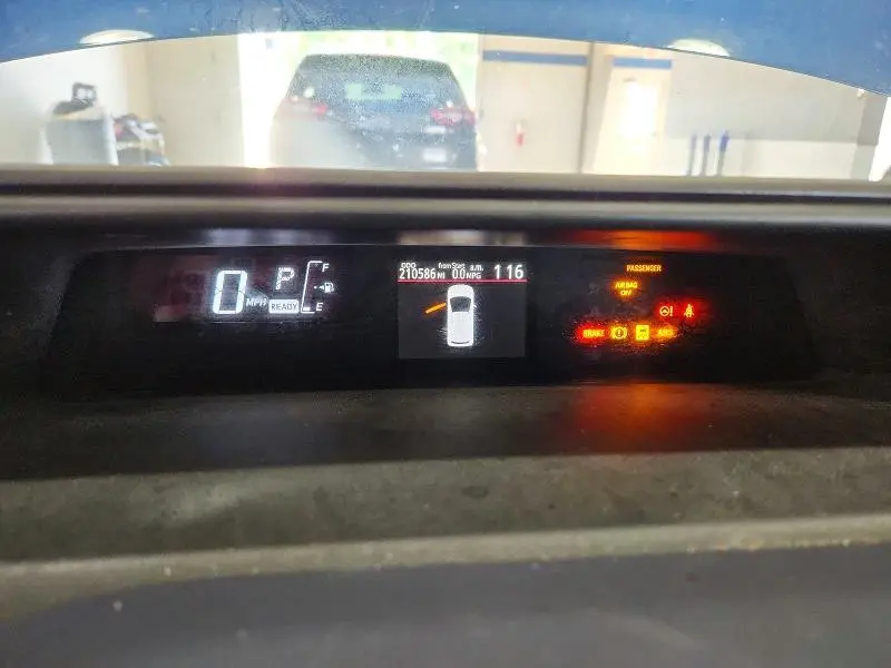 2016 TOYOTA PRIUS C THREE  
