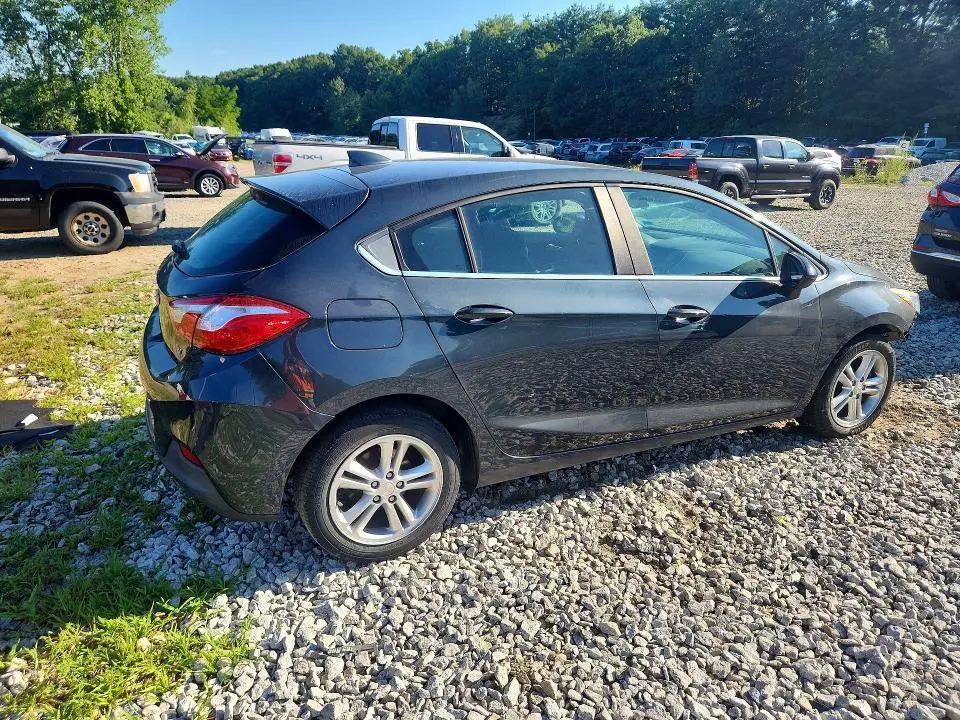 2017 CHEVROLET CRUZE LT  