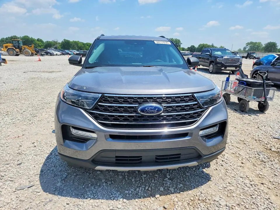 2022 FORD EXPLORER XLT  