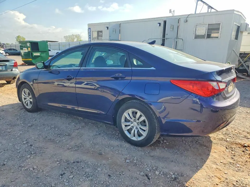 2011 HYUNDAI SONATA GLS  