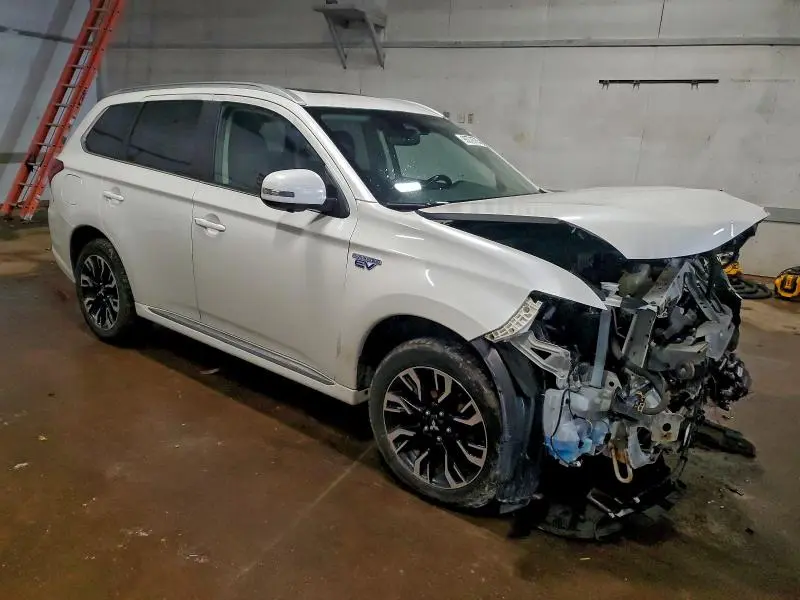 2018 MITSUBISHI OUTLANDER SE  