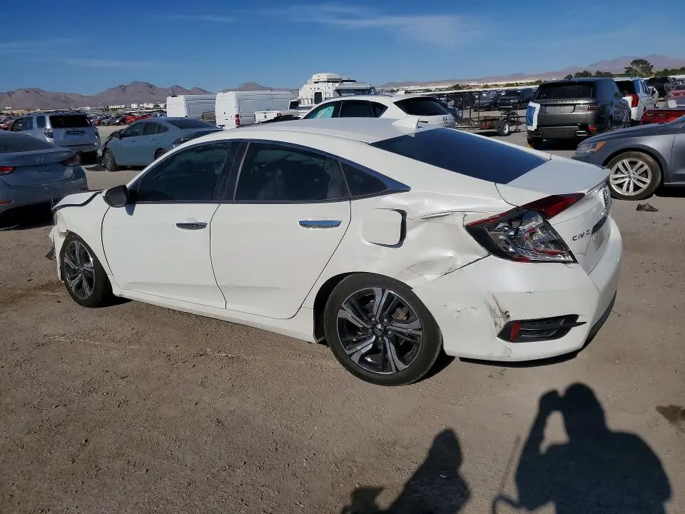 2017 HONDA CIVIC TOURING  