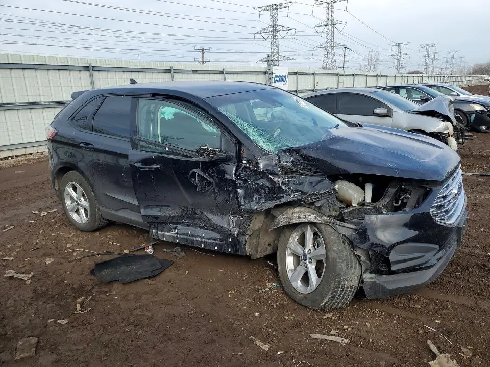 2020 FORD EDGE SE  