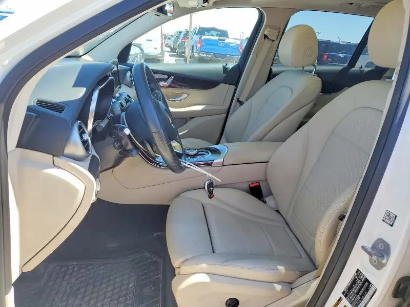 2018 MERCEDES-BENZ GLC 300 4MATIC  