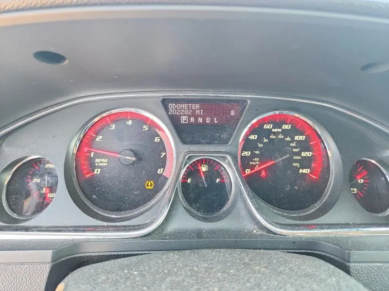 2013 GMC ACADIA SLT-1  