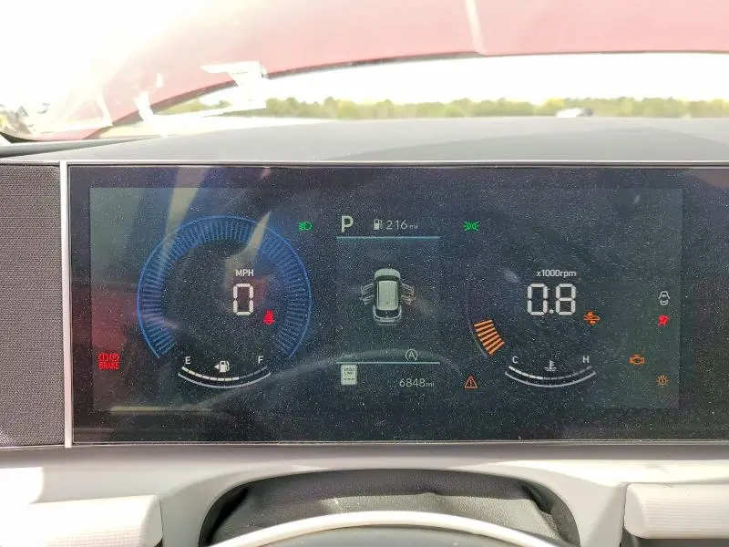 2025 HYUNDAI TUCSON SEL  