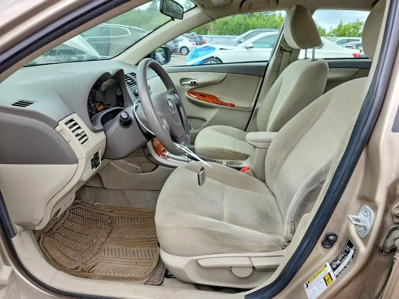 2010 TOYOTA COROLLA LE  