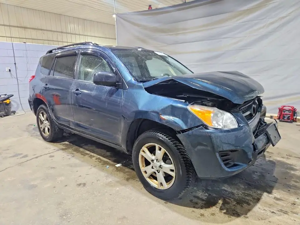 2012 TOYOTA RAV4 BASE  