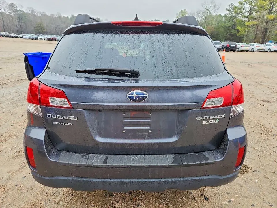 2011 SUBARU OUTBACK 2.5I LIMITED  