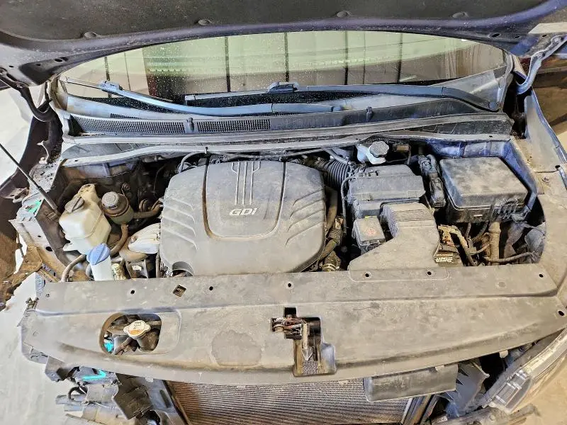 2018 KIA SEDONA LX  