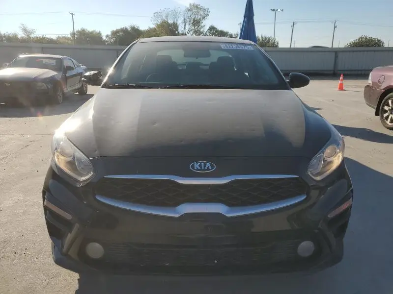2021 KIA FORTE FE  