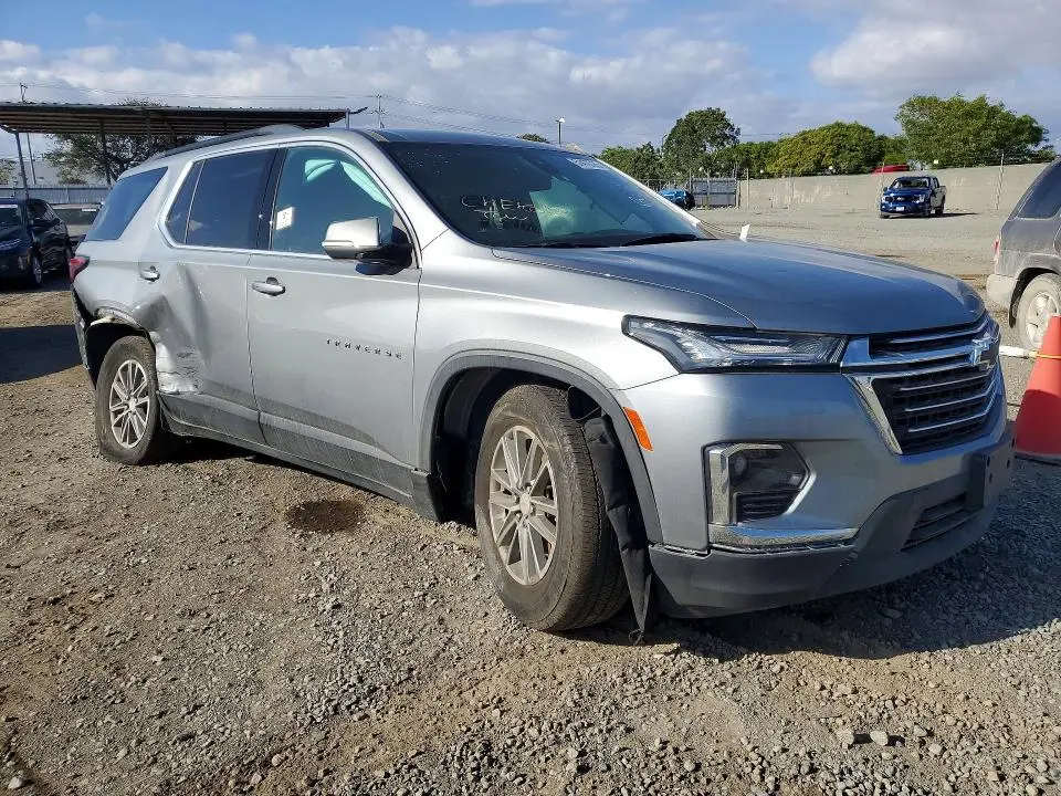 2023 CHEVROLET TRAVERSE LT  