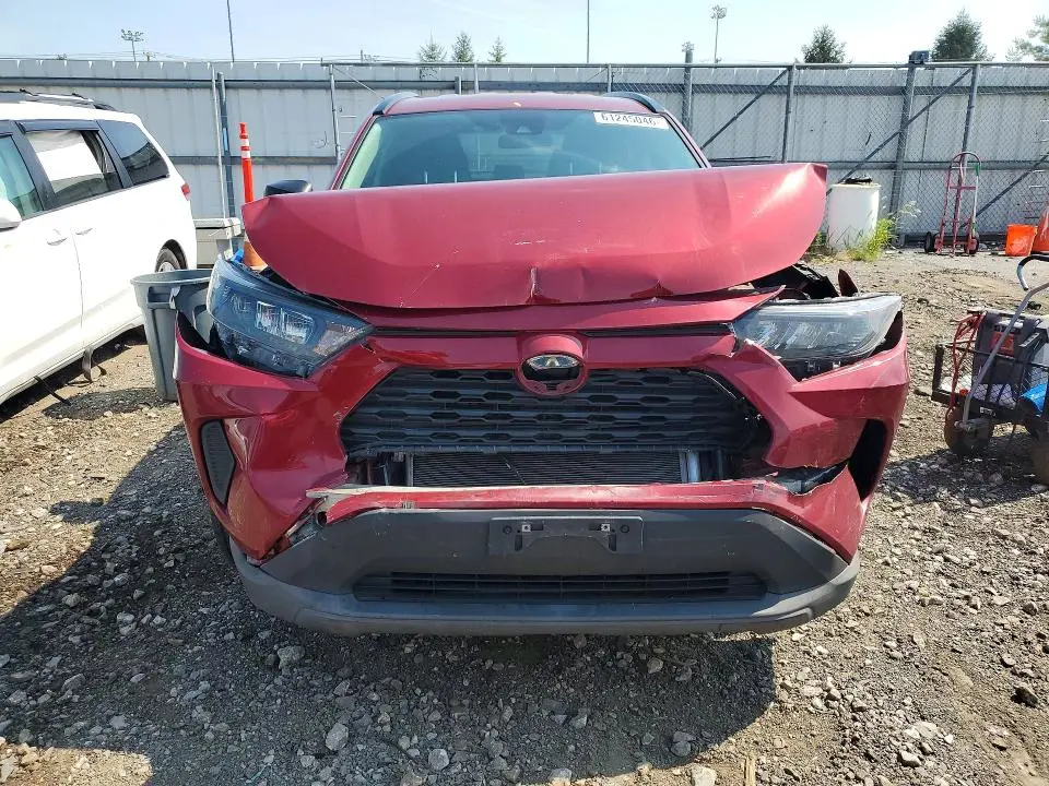 2021 TOYOTA RAV4 LE  