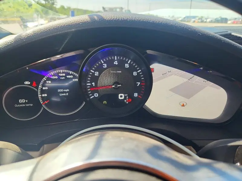 2019 PORSCHE CAYENNE   