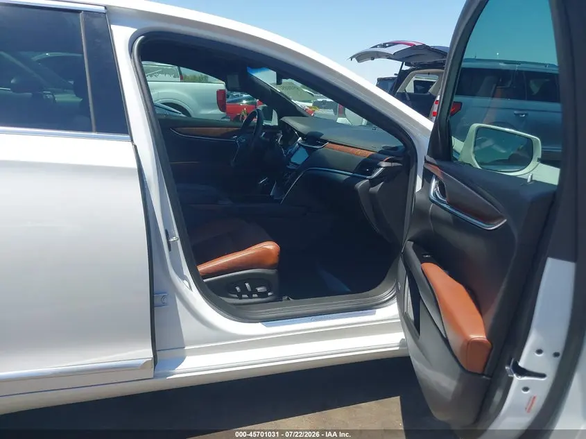 2019 CADILLAC XTS LUXURY