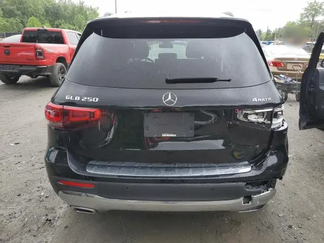 2021 MERCEDES-BENZ GLB 250 4MATIC  