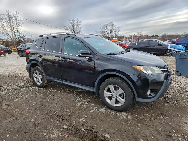 2013 TOYOTA RAV4 XLE  