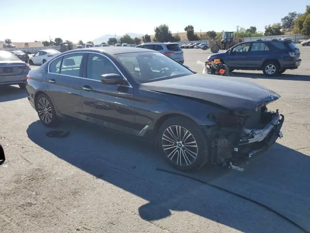 2018 BMW 530E   