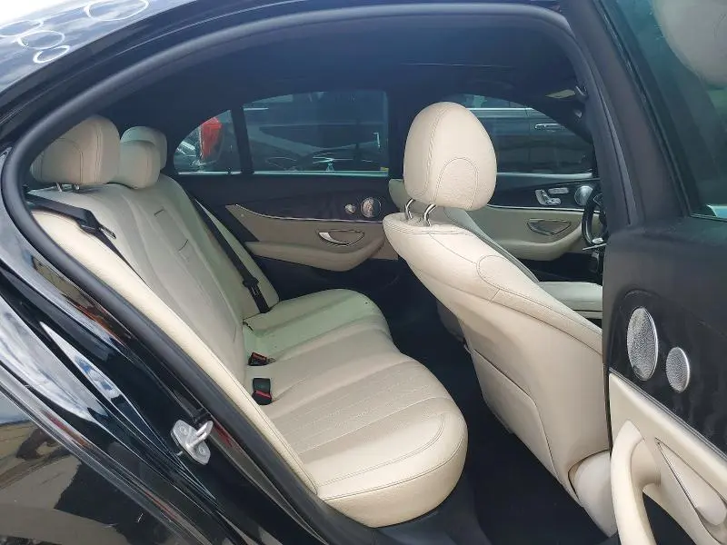 2017 MERCEDES-BENZ E 300  