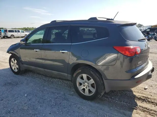 2010 CHEVROLET TRAVERSE LT  