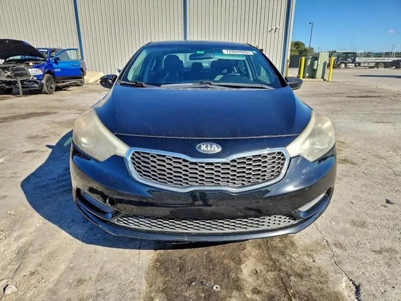 2016 KIA FORTE LX  