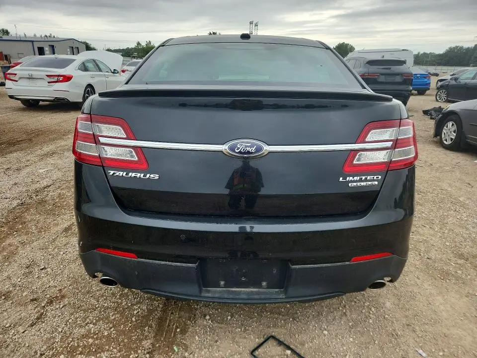 2013 FORD TAURUS LIMITED  