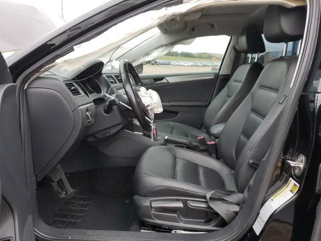 2017 VOLKSWAGEN JETTA SE