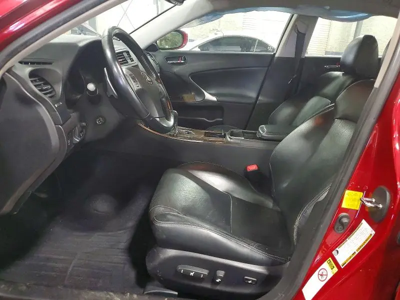2011 LEXUS IS 250  