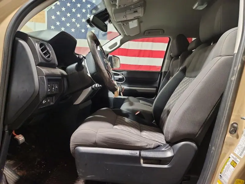 2019 TOYOTA TUNDRA DOUBLE CAB SR  