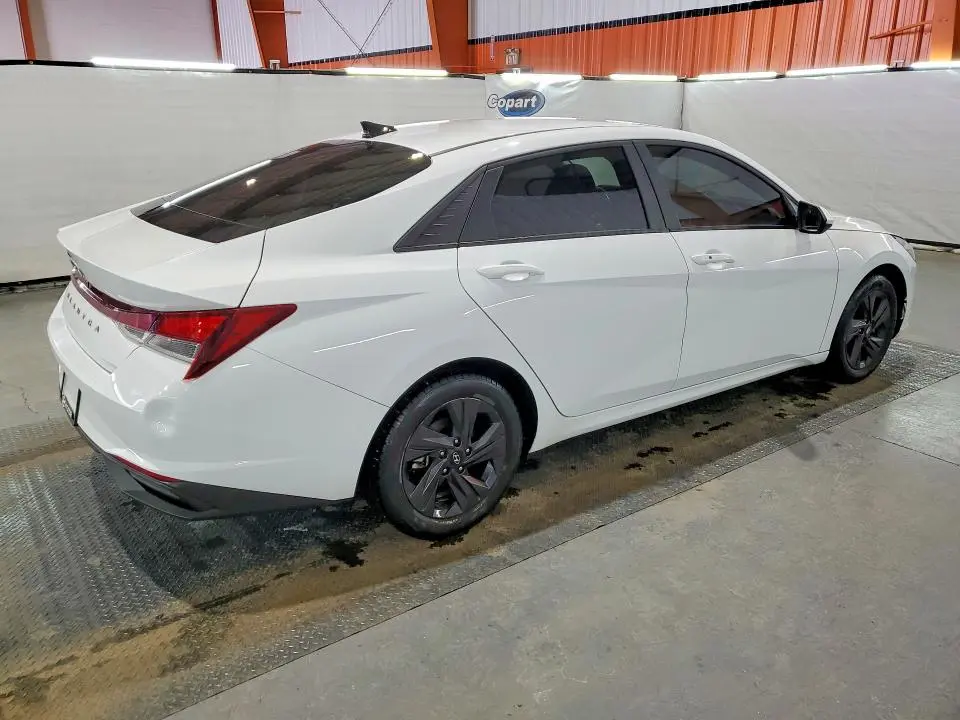 2021 HYUNDAI ELANTRA   