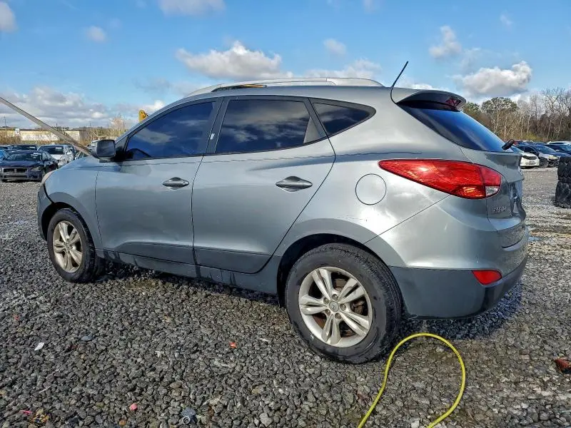 2010 HYUNDAI TUCSON GLS  