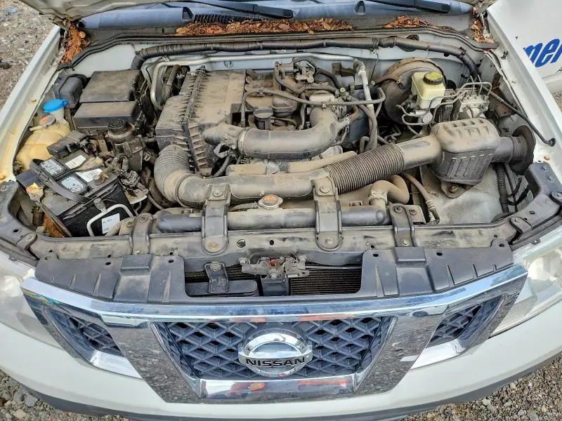 2017 NISSAN FRONTIER S  