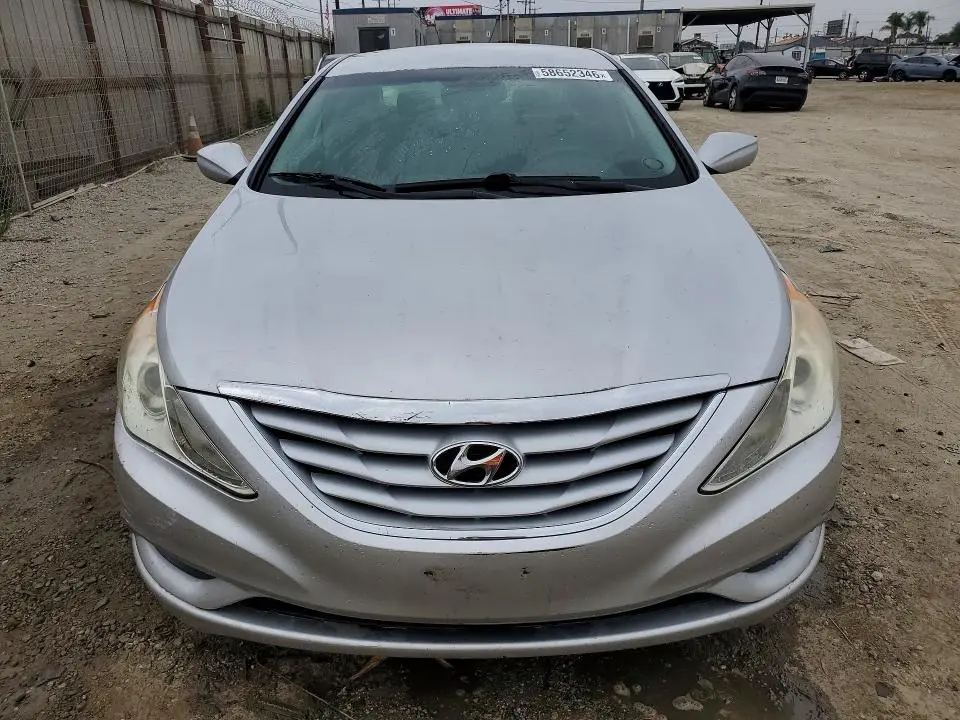 2011 HYUNDAI SONATA GLS  