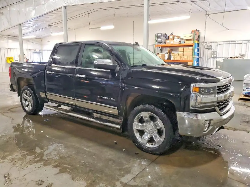 2017 CHEVROLET SILVERADO   
