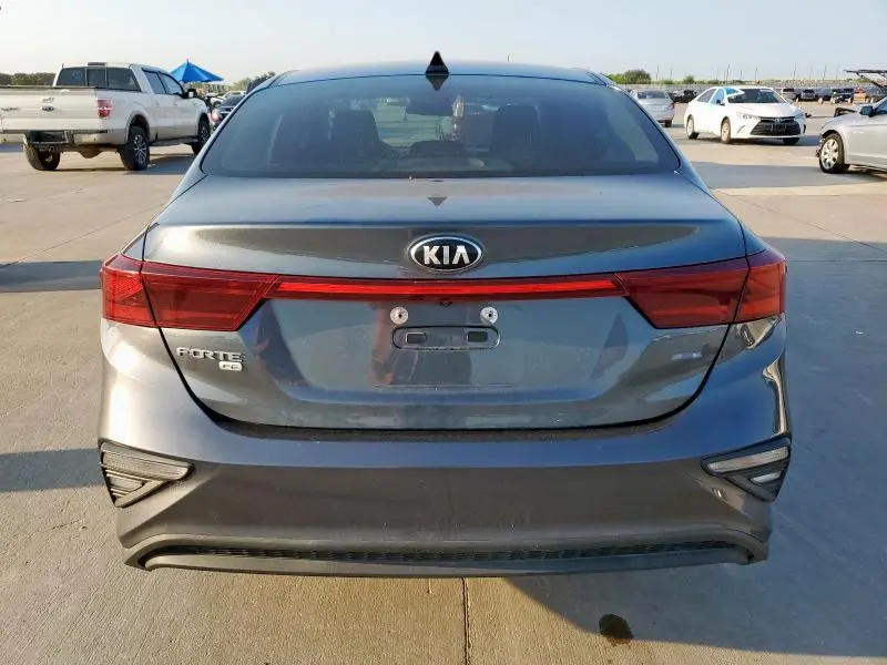 2020 KIA FORTE FE  