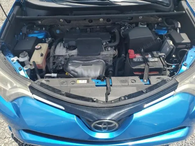 2018 TOYOTA RAV4 XLE  