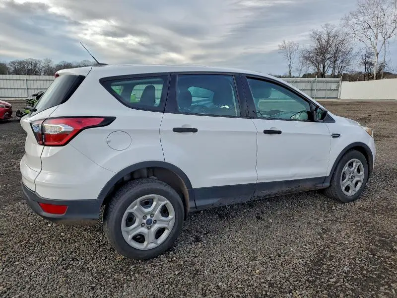 2017 FORD ESCAPE S  