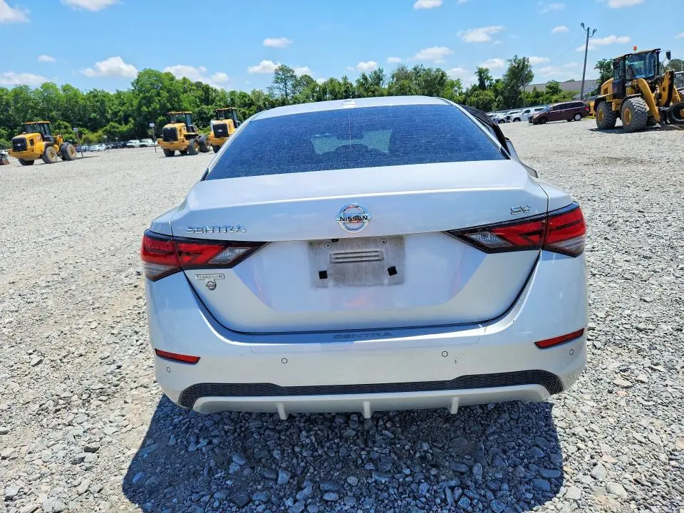 2020 NISSAN SENTRA SV  