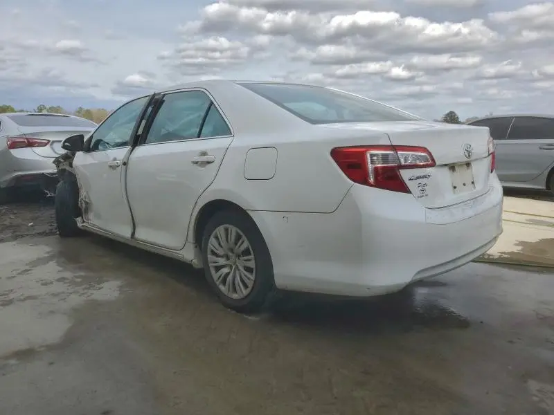 2014 TOYOTA CAMRY L  