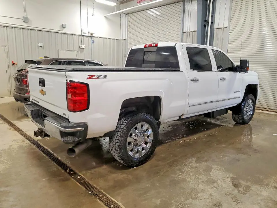 2016 CHEVROLET SILVERADO K2500 HEAVY DUTY LTZ  