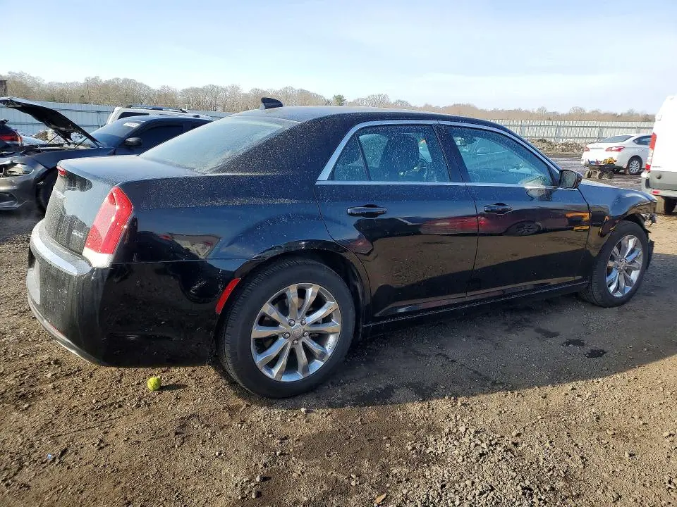 2022 CHRYSLER 300 TOURING  