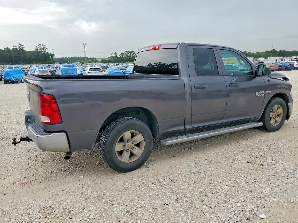 2014 RAM 1500 ST  