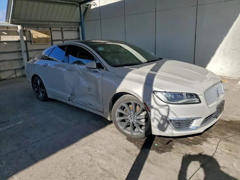2019 LINCOLN MKZ RESERVE II  
