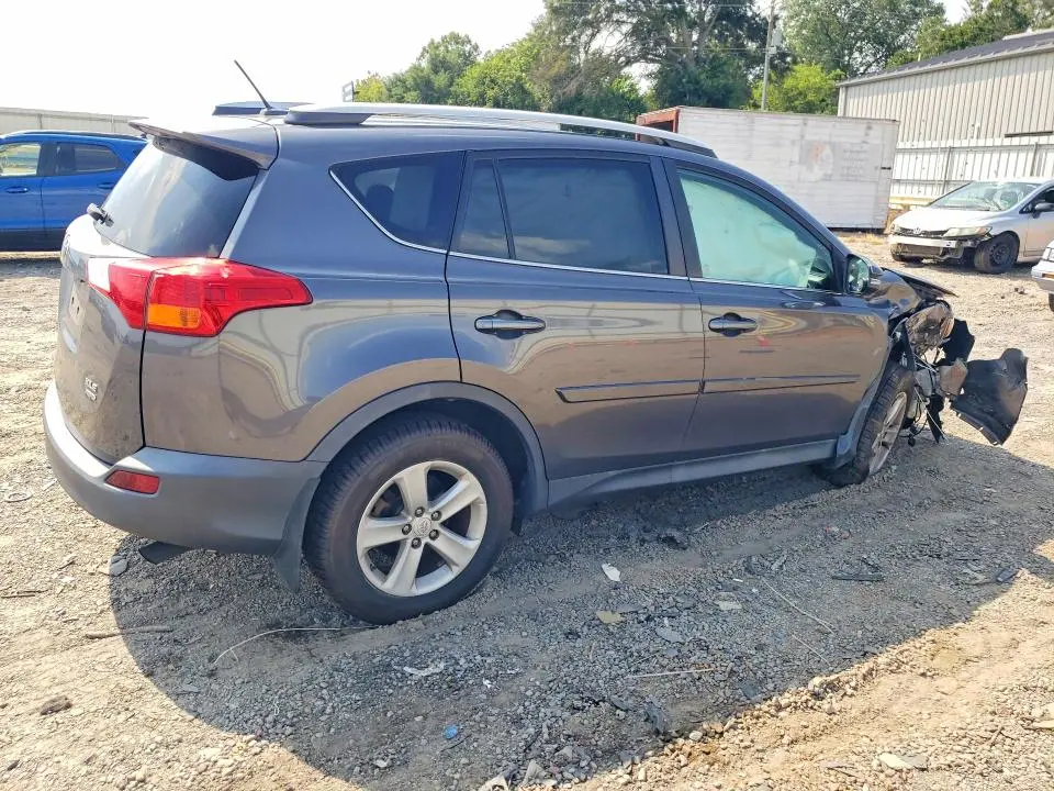 2014 TOYOTA RAV4 XLE  