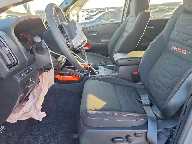 2025 NISSAN FRONTIER S  